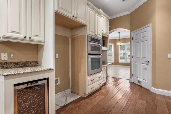 Building Photo - 1393 Stanfield Cove