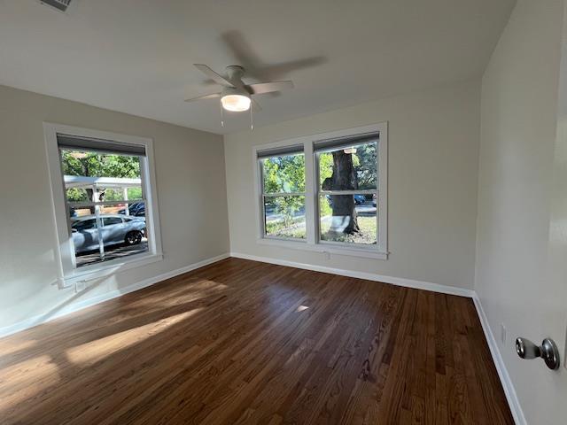 Building Photo - 906 Philco Dr