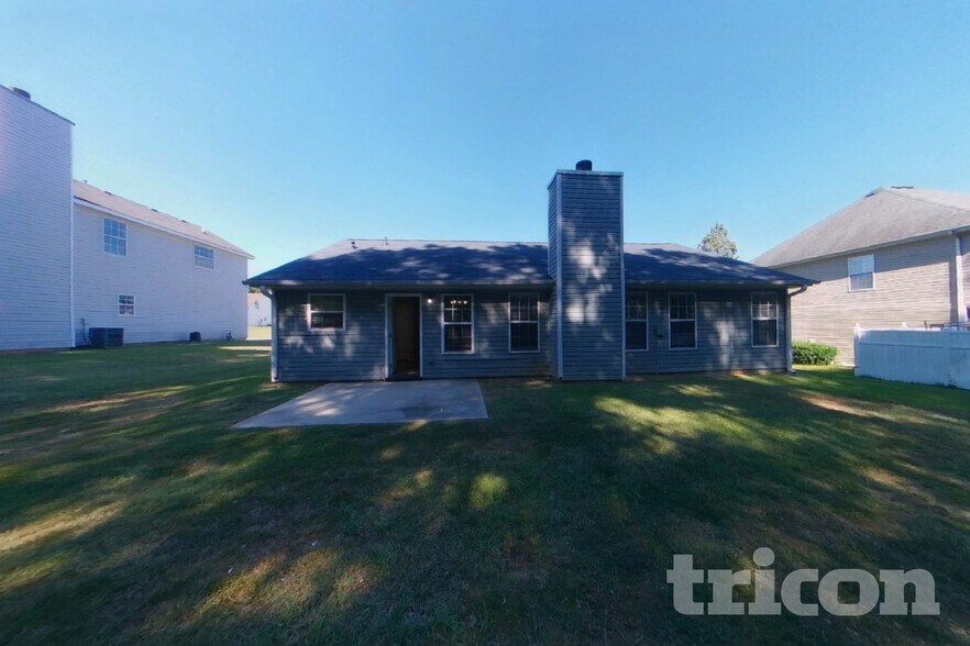 Building Photo - 1411 Pebble Ridge Ln