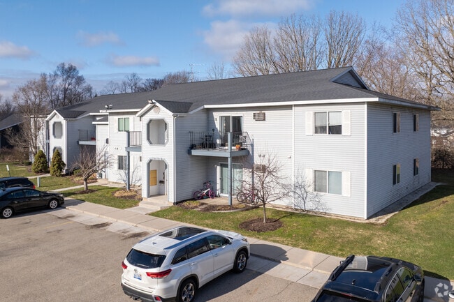 Building Photo - Sparta Manor