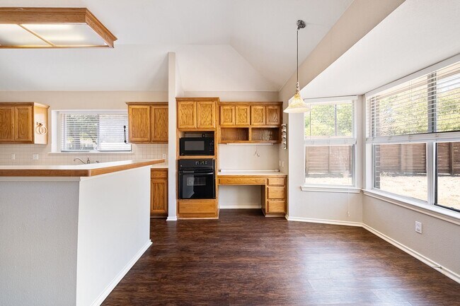 Building Photo - Dream Home Alert in Pflugerville