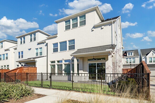 Building Photo - 3105 Somerset Levens Ln