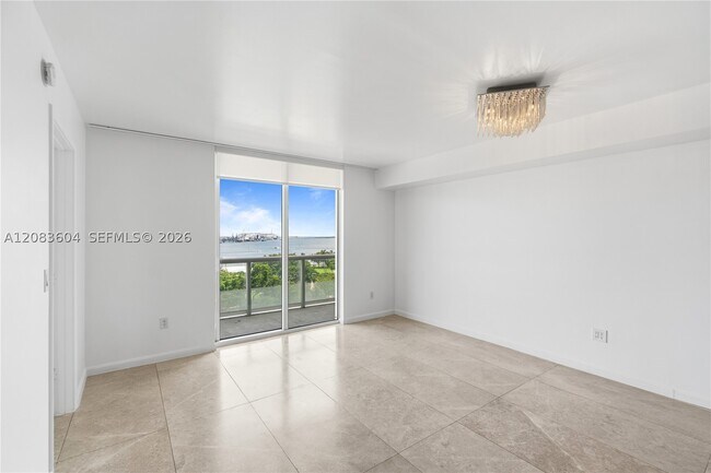 Building Photo - 50 Biscayne Blvd