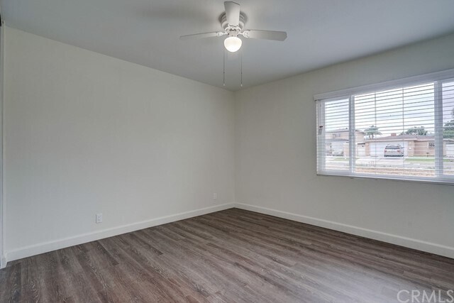 Building Photo - 650 W Florence Ave