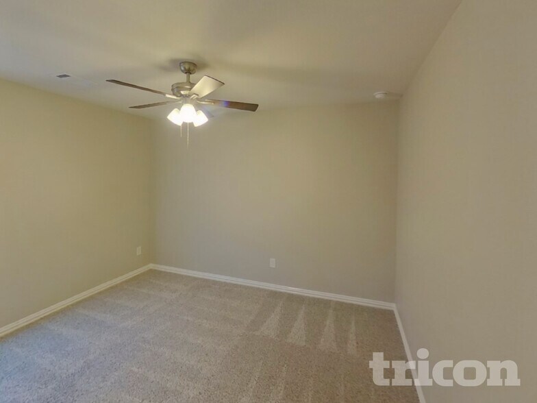 Building Photo - 6124 Tawakoni Ln