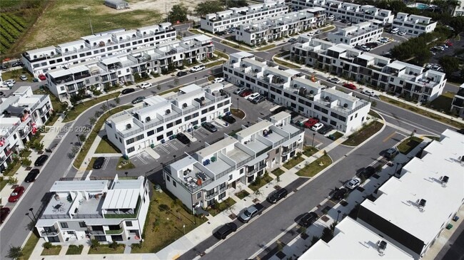 Building Photo - 14573 SW 261st Terrace