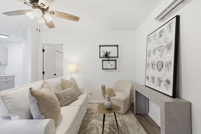 Building Photo - 1322 California St