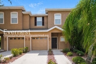 Building Photo - Limited Time Special Offer / 3 Bed/2.5 Bath Townhome with Garage / Pet-Friendly / Vouchers Accept...