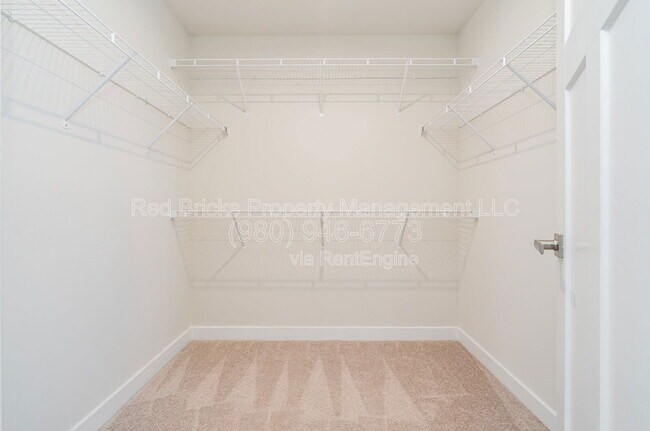 Building Photo - 7214 Waterwheel St SW