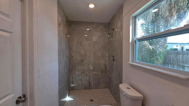 Building Photo - 2249 SE Melaleuca Blvd