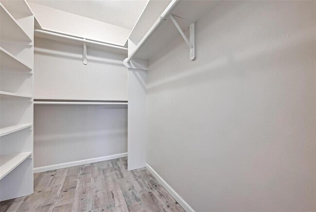 Building Photo - 2250 Bering Dr