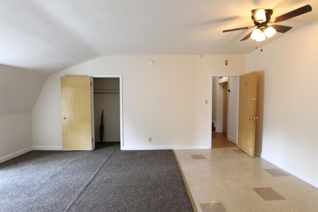 Building Photo - 7174 Germantown Ave