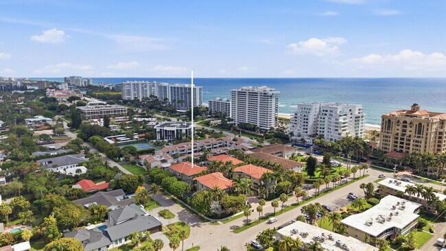 Building Photo - 921 Osceola Dr