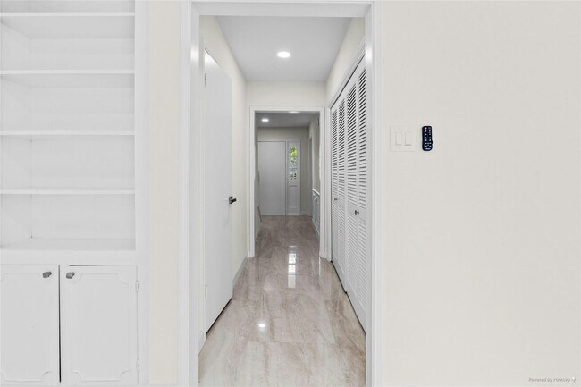Building Photo - 14366 Misty Meadow Ln