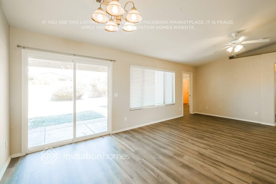 Building Photo - 8207 S 18th St