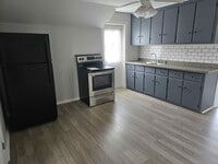 Building Photo - 2042 Crescent Ave