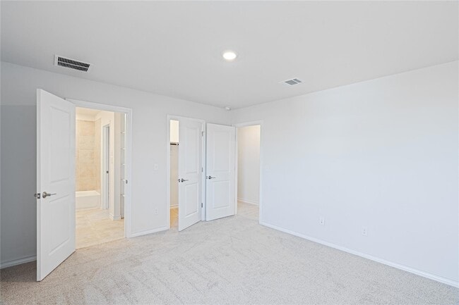 Building Photo - 316 Breccia Trl