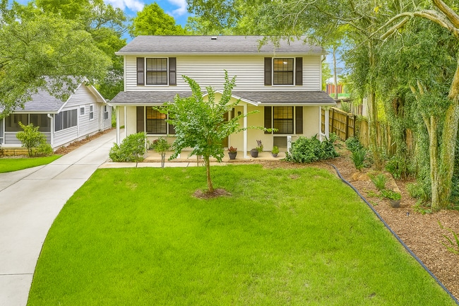 Building Photo - 1915 E Central Blvd