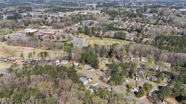 Building Photo - 4383 Mitchell Hill Dr