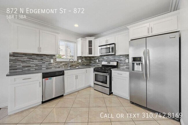 Building Photo - 872 N Edgemont St