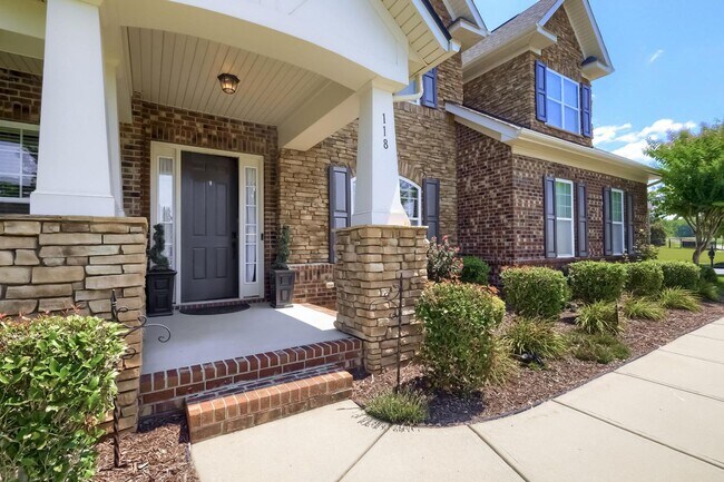 Building Photo - 5 Bedroom single family home in Mooresville