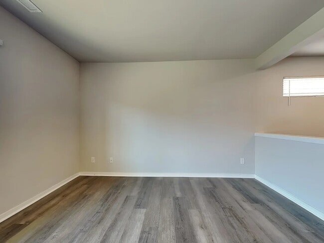 Building Photo - 18221 107th Ave E