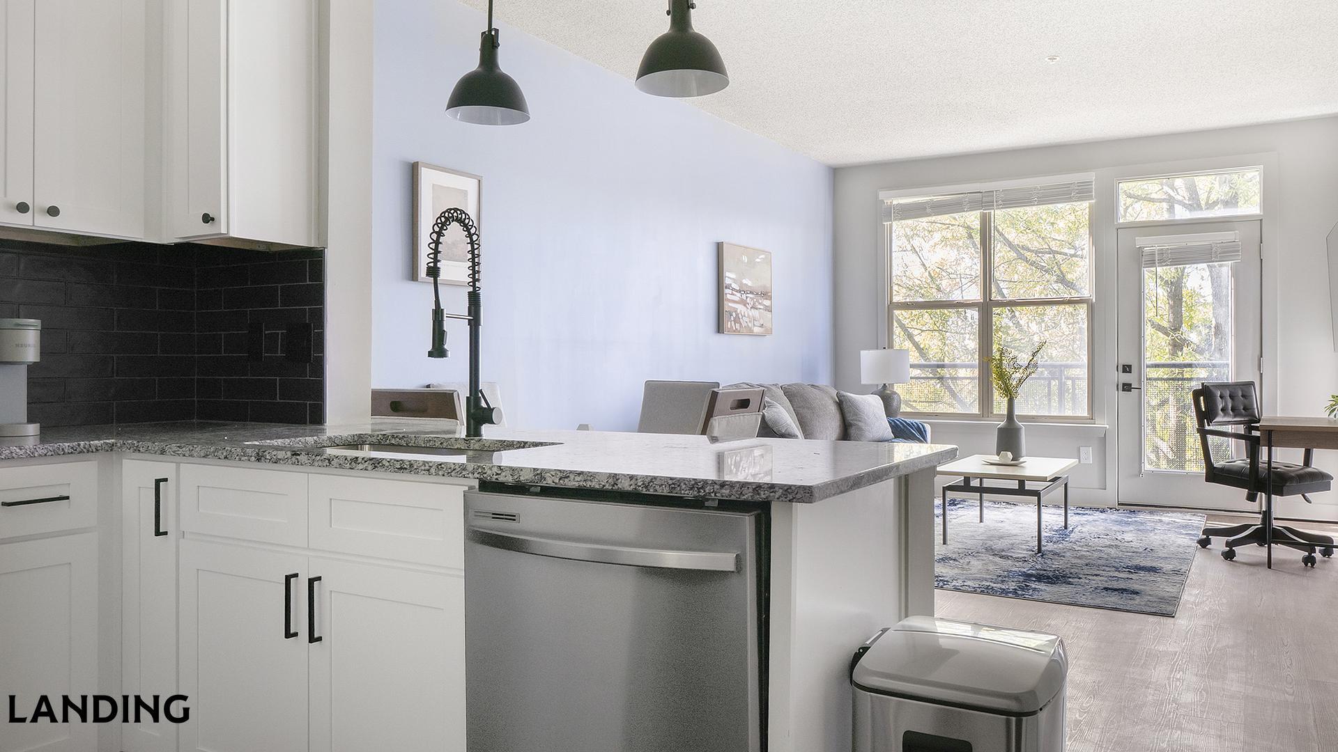 Building Photo - 49 Boulevard SE