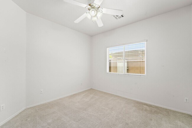 Building Photo - Your Goodyear Retreat Awaits – Updated 4BR...