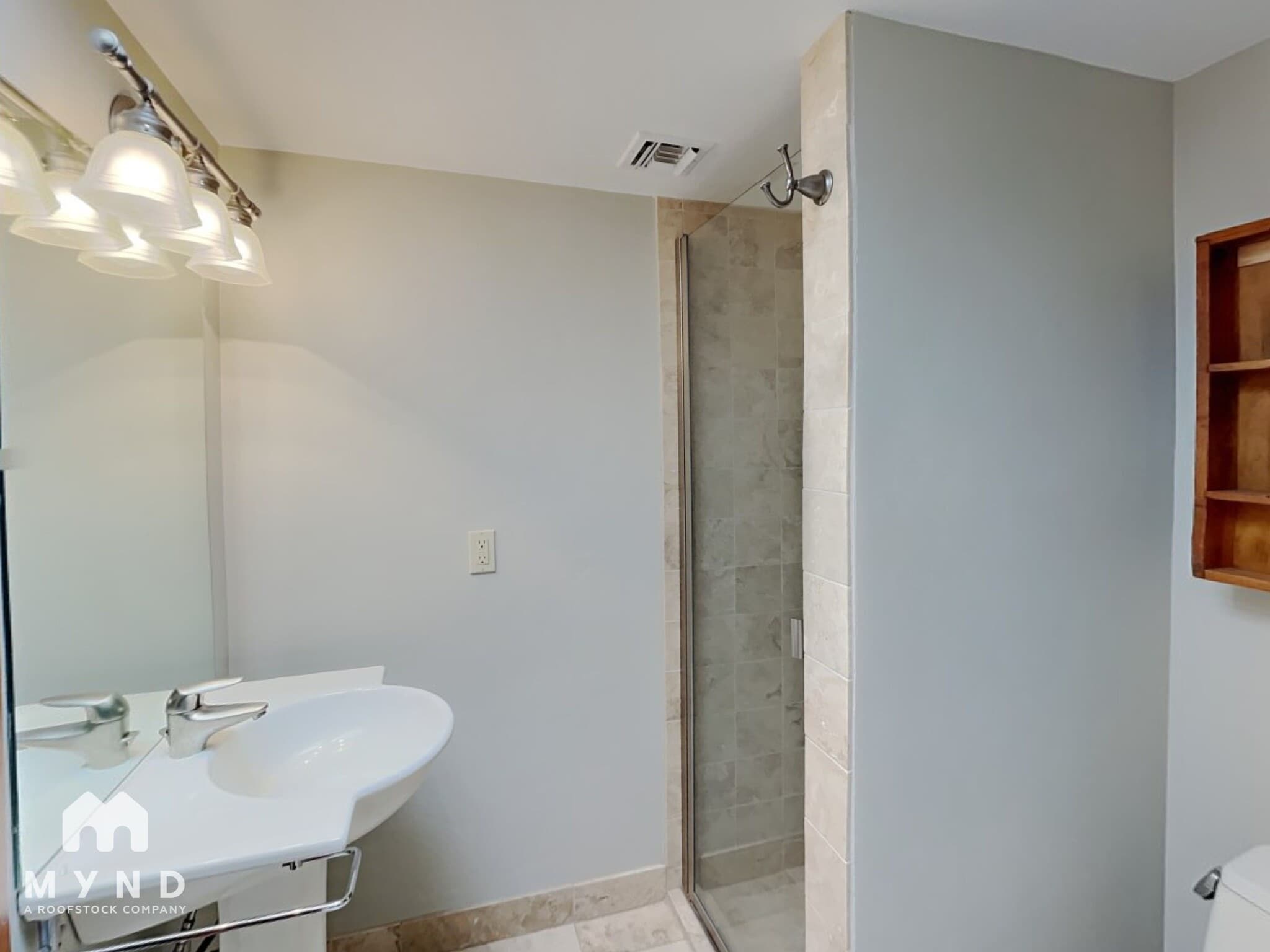 Building Photo - 5727 N PSO Ventoso