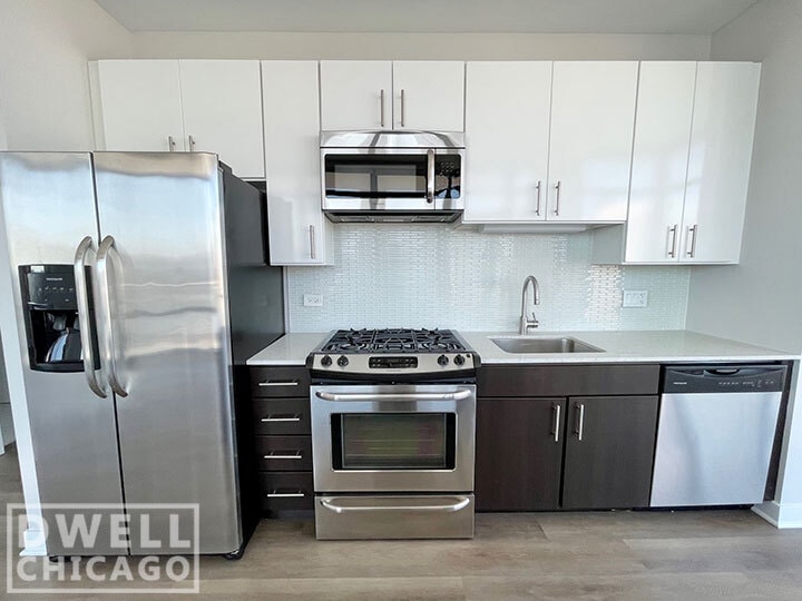 Building Photo - 776 W Quincy St