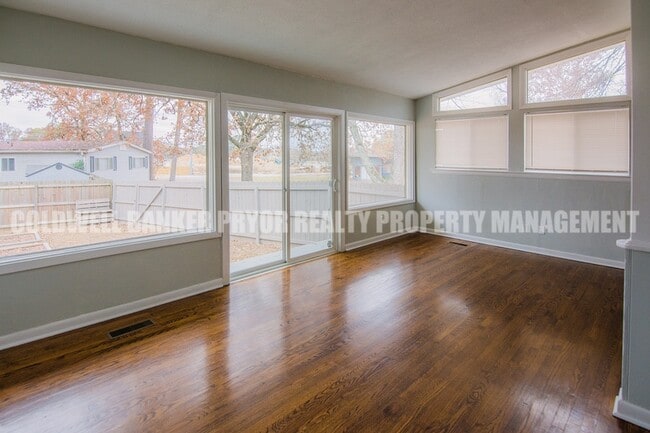 Building Photo - 1606 Oaken Trail