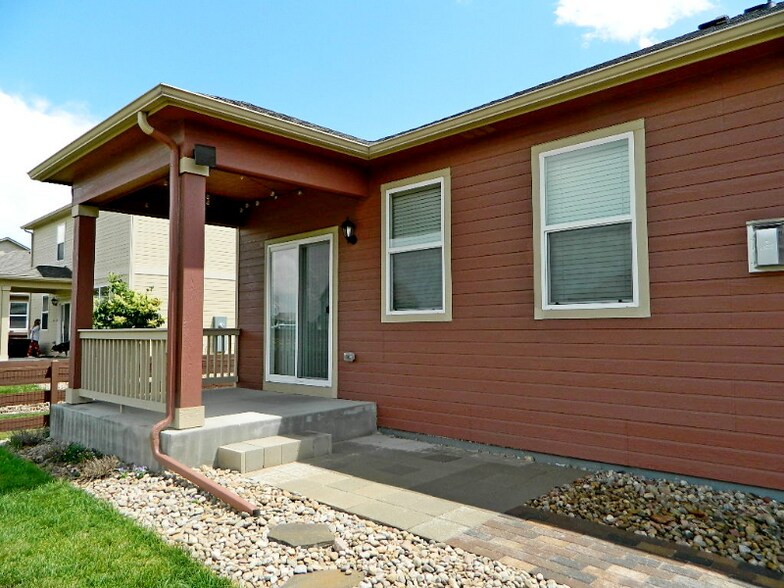 Building Photo - 6782 Grainery Rd