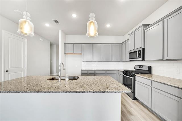 Building Photo - 1718 Vine Brk Rd