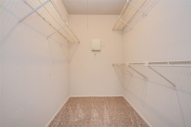 Building Photo - 13510 N Peachfield Cir