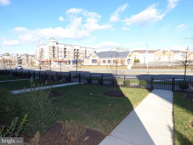 Building Photo - 1428 Ribbon Limestone Terrace SE