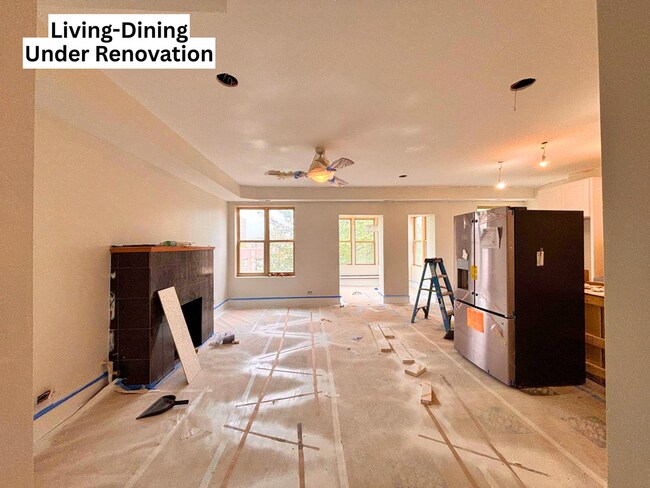 Building Photo - 4832 S Indiana Ave