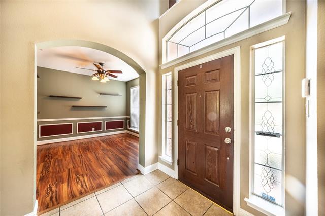 Building Photo - 2917 Osage Ln