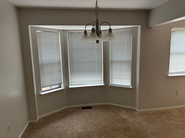 Building Photo - 43449 Arbor Way W