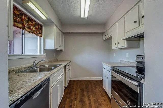 Building Photo - 9503 Powhatan Dr