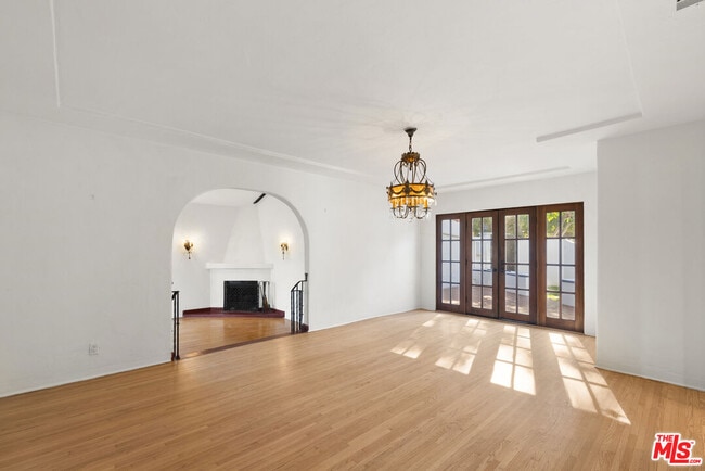 Building Photo - 2901 Angus St