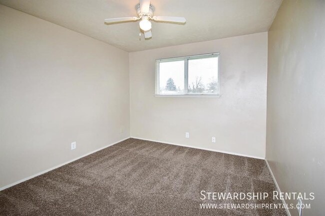 Building Photo - 336 S 51st Pl
