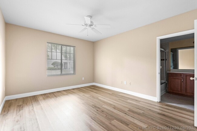 Building Photo - 6450 Emerald Dunes Dr