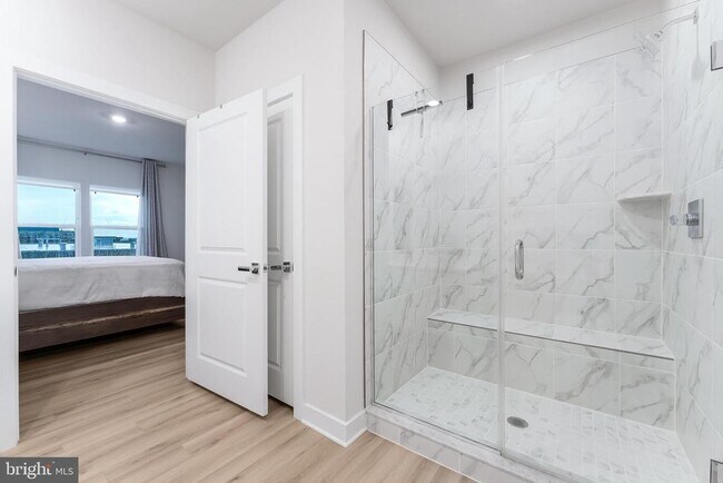 Building Photo - 12875 Mosaic Pk Wy
