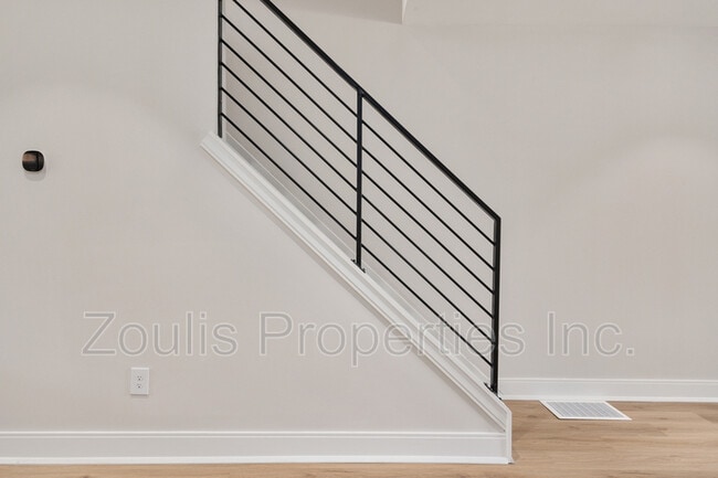 Building Photo - 311 S Newkirk St