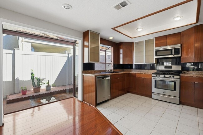 Building Photo - 1767 Capistrano Glen