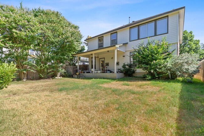 Building Photo - 2109 Petrified Forest Dr