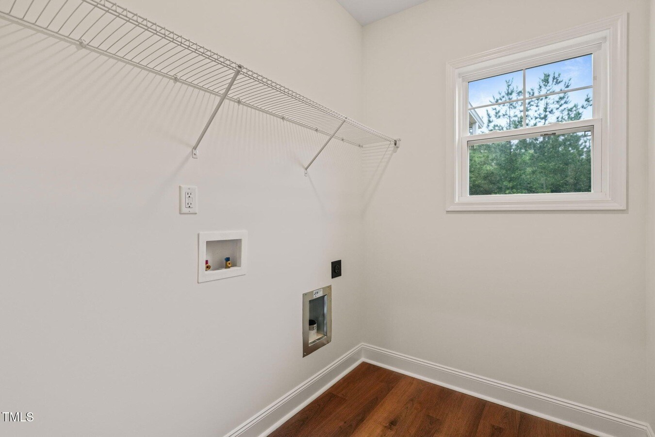 Building Photo - 156 Harmony Trl