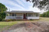 Building Photo - 315 Gardners Terrace Rd