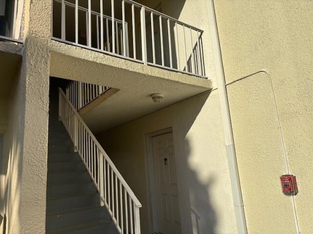 Building Photo - 429 Executive Center Dr