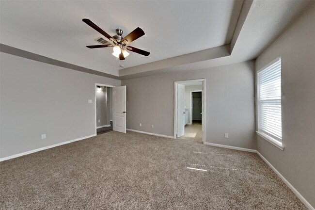 Building Photo - 17262 Lafayette Hollow Ln